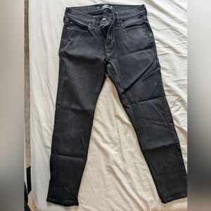 Hollister Athletic Skinny Jeans Black 30x28"